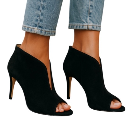 Adrienne Vittadini Peep Toe Split Vamp Heel Booties Black Fine Suede Leather 10 - Picture 1 of 11